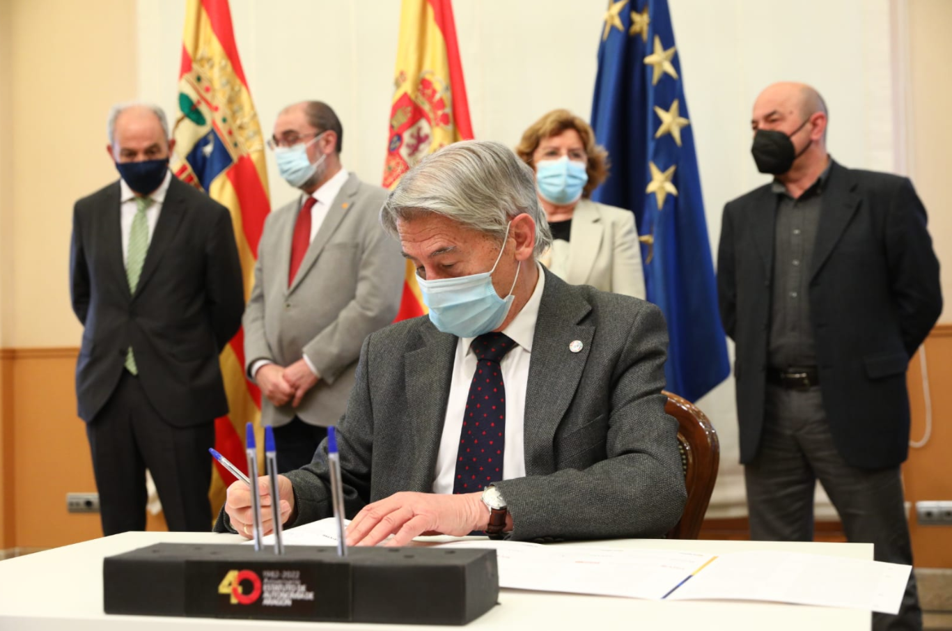 Los agentes sociales y el Gobierno de Aragón se unen para impulsar la iniciativa “Aragón en marcha con Ucrania”