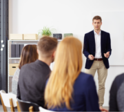 Fundación Ibercaja, CEPYME y MAX Estrem redefinen la estrategia empresarial con la jornada:  “Pensar estratégicamente en tiempos de incertidumbre: más allá del DAFO”