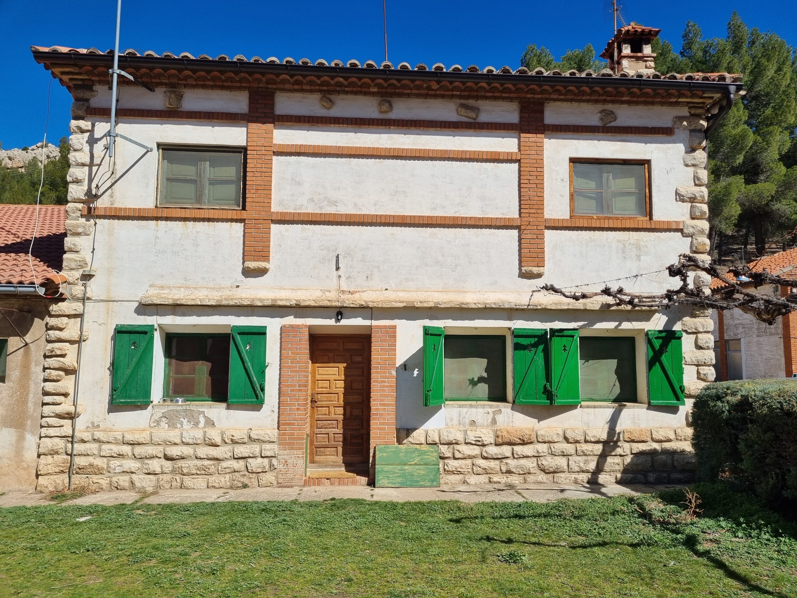 Abierto el plazo de licitación para las obras de adecuación de cuatro bases terrestres para las cuadrillas de incendios forestales en Aragón