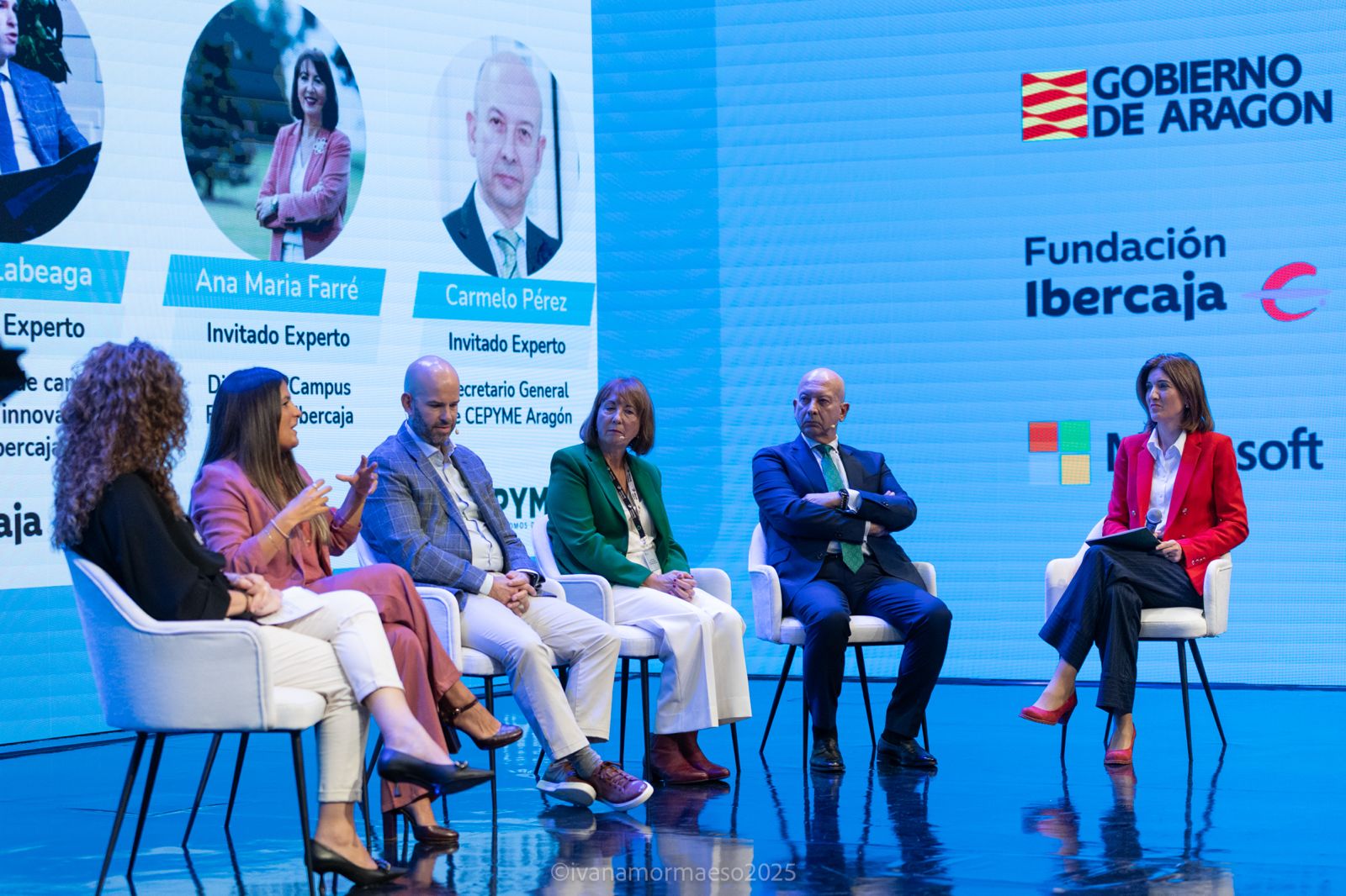 CEPYME Aragón presente el en acto que ha reunido a un centenar de pymes para transformar su negocio con la inteligencia artificial