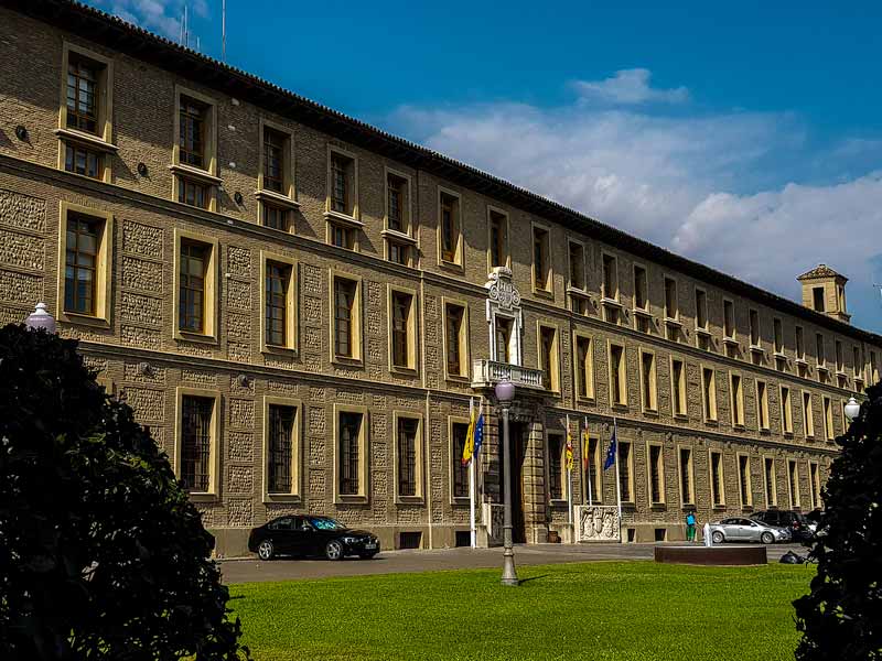 edificio-pignatelli-zaragoza-fachada