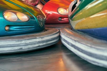 bumper-cars-4390958_640
