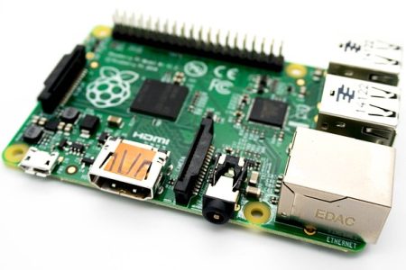 raspberry-pi-572481_640