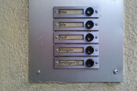 ring-the-bell-1077880_640