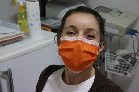 surgical-mask-4962034_640
