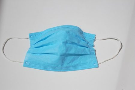 surgical-mask-4966487_640 (1)