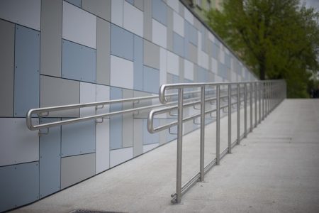 wheelchair-g3fea05da1_640