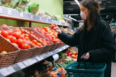 woman-in-face-mask-shopping-in-supermarket-3987223