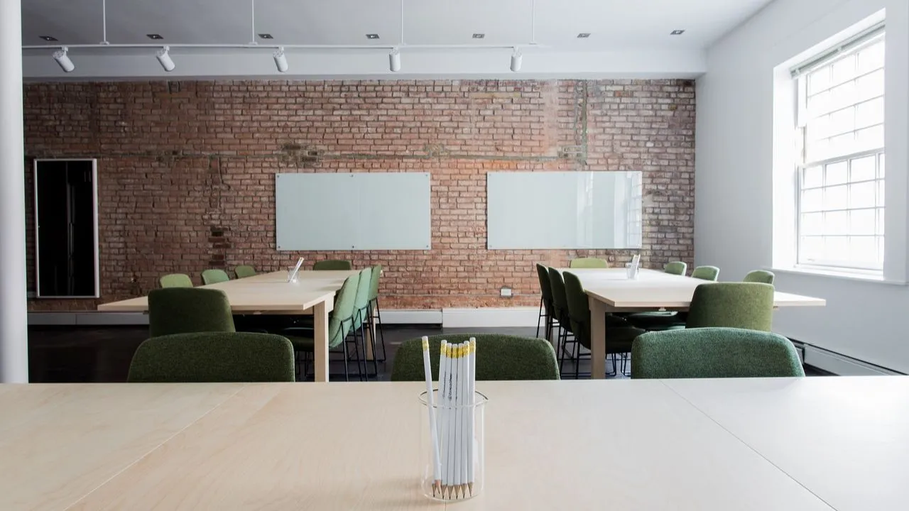 un-estudio-de-randstad-revela-el-crecimiento-en-la-tasa-de-absentismo-en-el-trabajo-en-espana_ad07